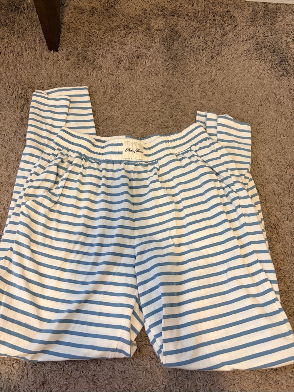 Eleven eleven striped pants - M